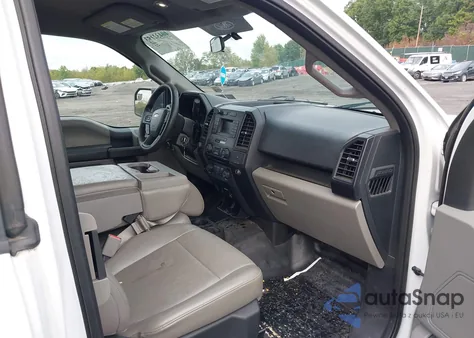 2017 Ford F-150 Xl z USA, uszkodzony, nr VIN 1FTFX1EF0HFC01043